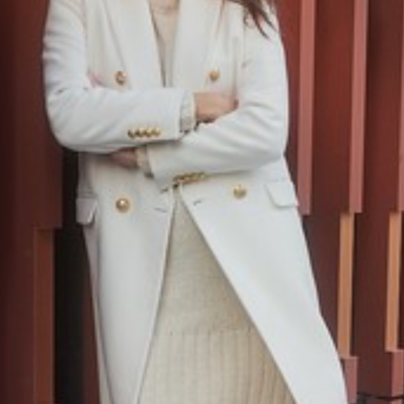 Express coat with gold buttons - Picture 4 of 10